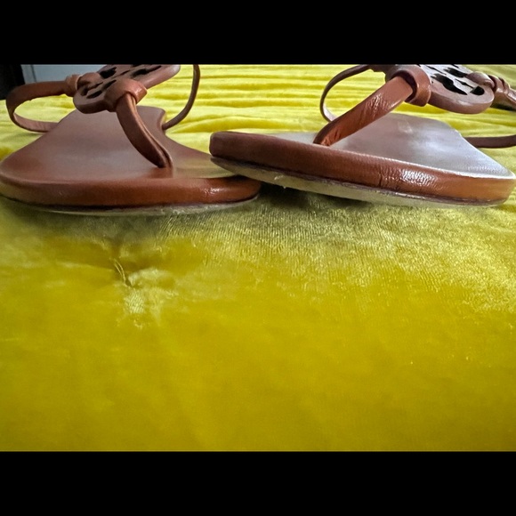 ❌SOLD❌Tory Burch Sandals - Picture 5 of 6